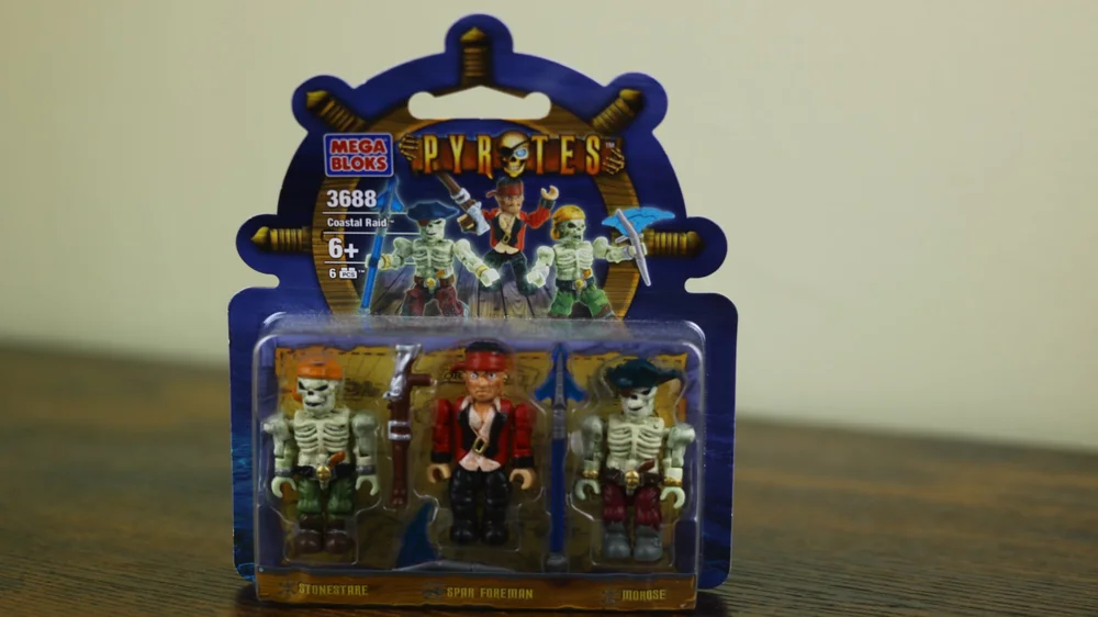 Original packaging for 3688 Coastal Raid