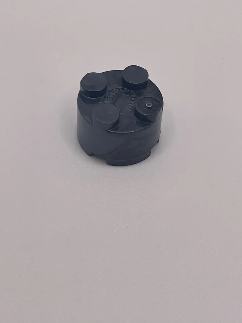 Brick 2 x 2 round in Gray, Dark (Camo)