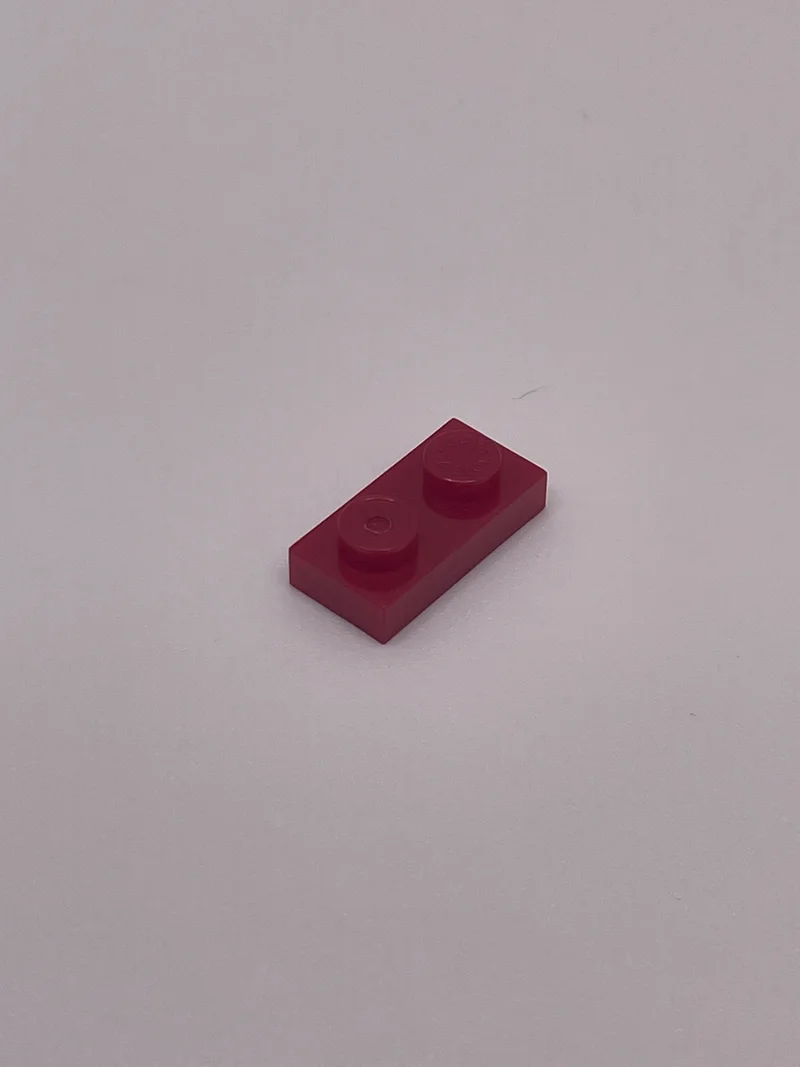 Plate 1 x 2 in Red, Dark (Flake)