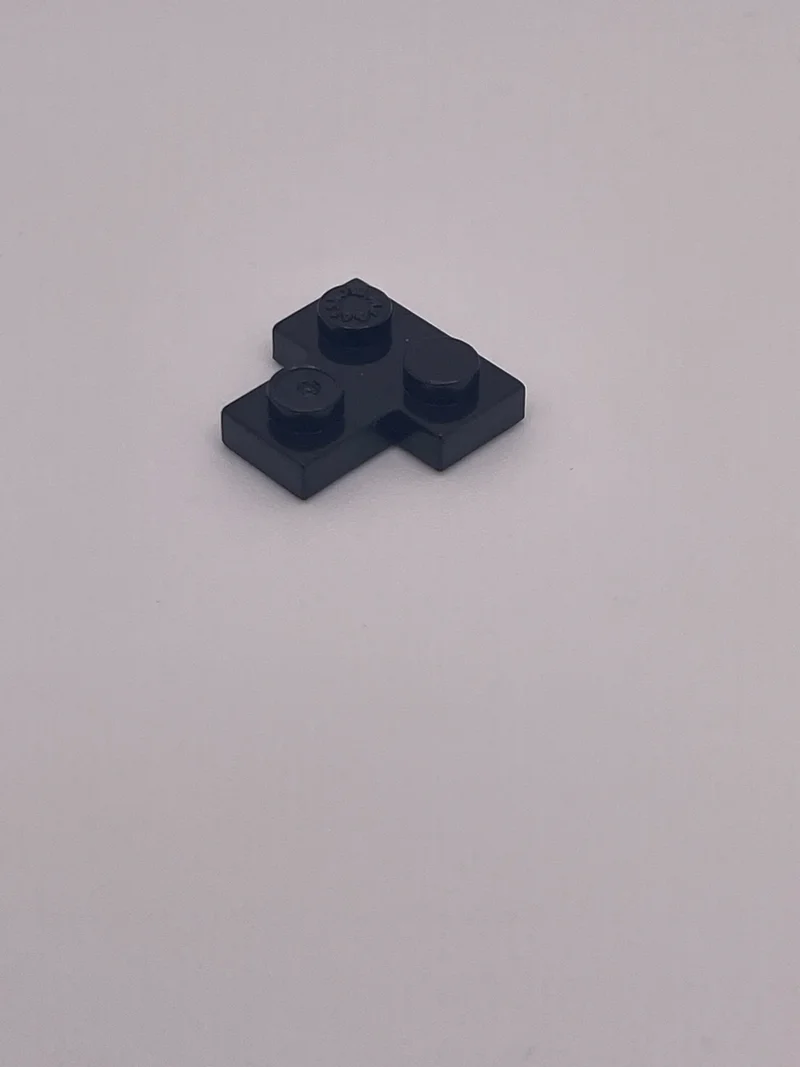 Plate 2 x 2 T-shape in Black