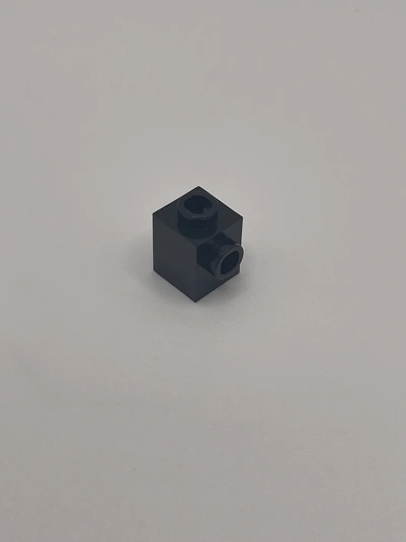 Brick 1 x 1 w/ Stud on 1 Side & Open Top & Back in Black
