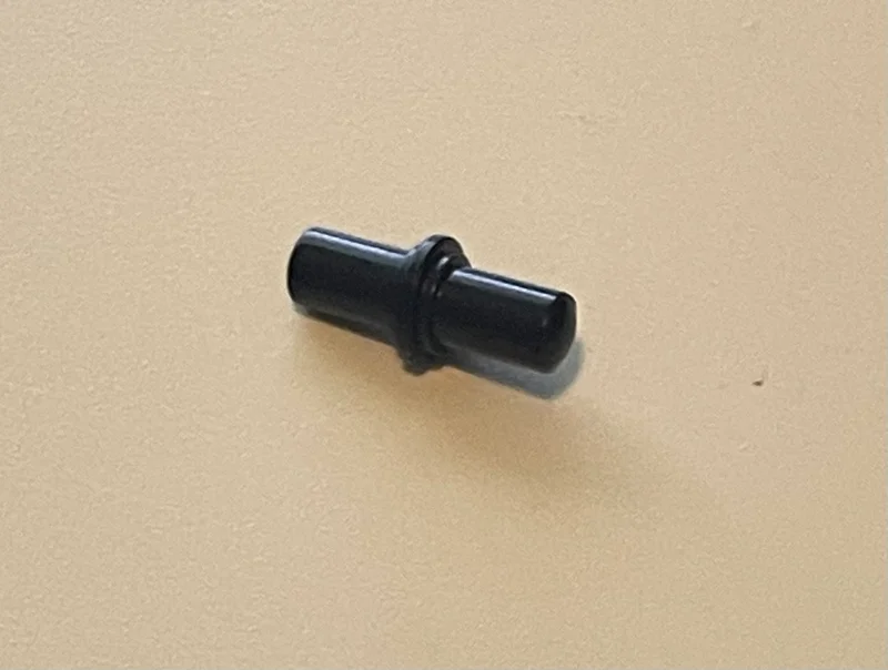 Connector: pin, small in Black