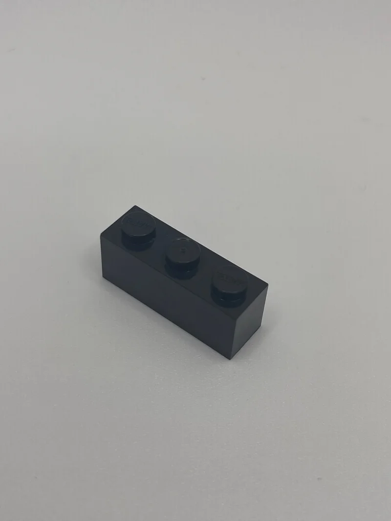 Brick 1 x 3 in Black