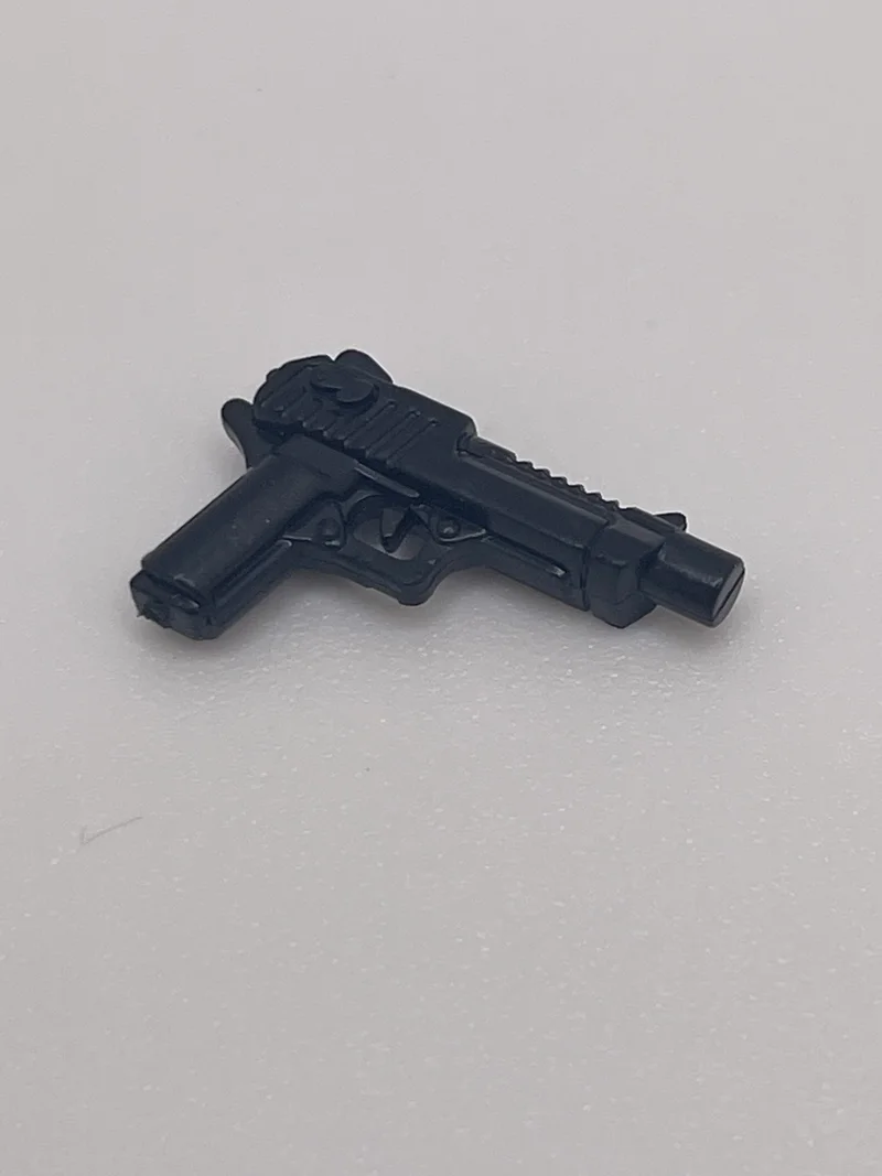 Pistol: Desert Eagle in Black (Metallic)
