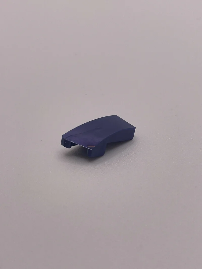 Wedge 25 1 x 2 Curved Slope, Left in Purple, Rich