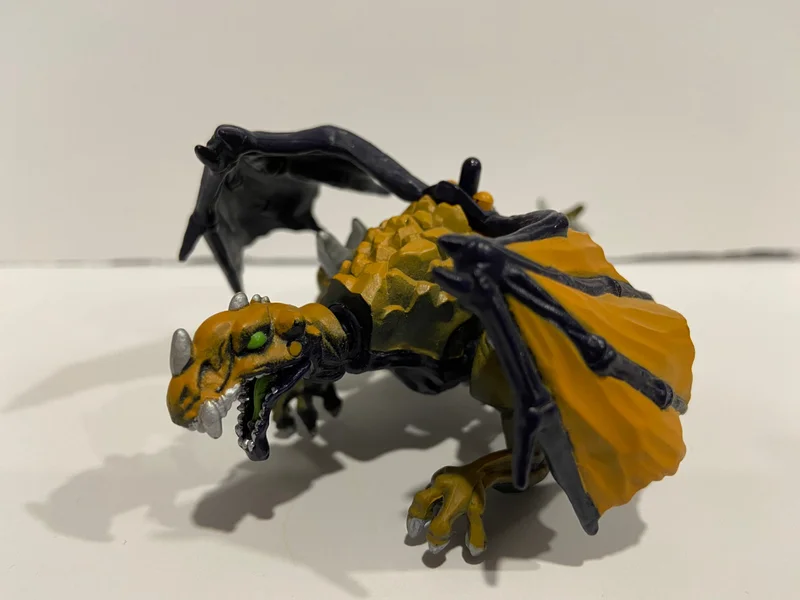 Dinsmolder Uproar Defense Dragon