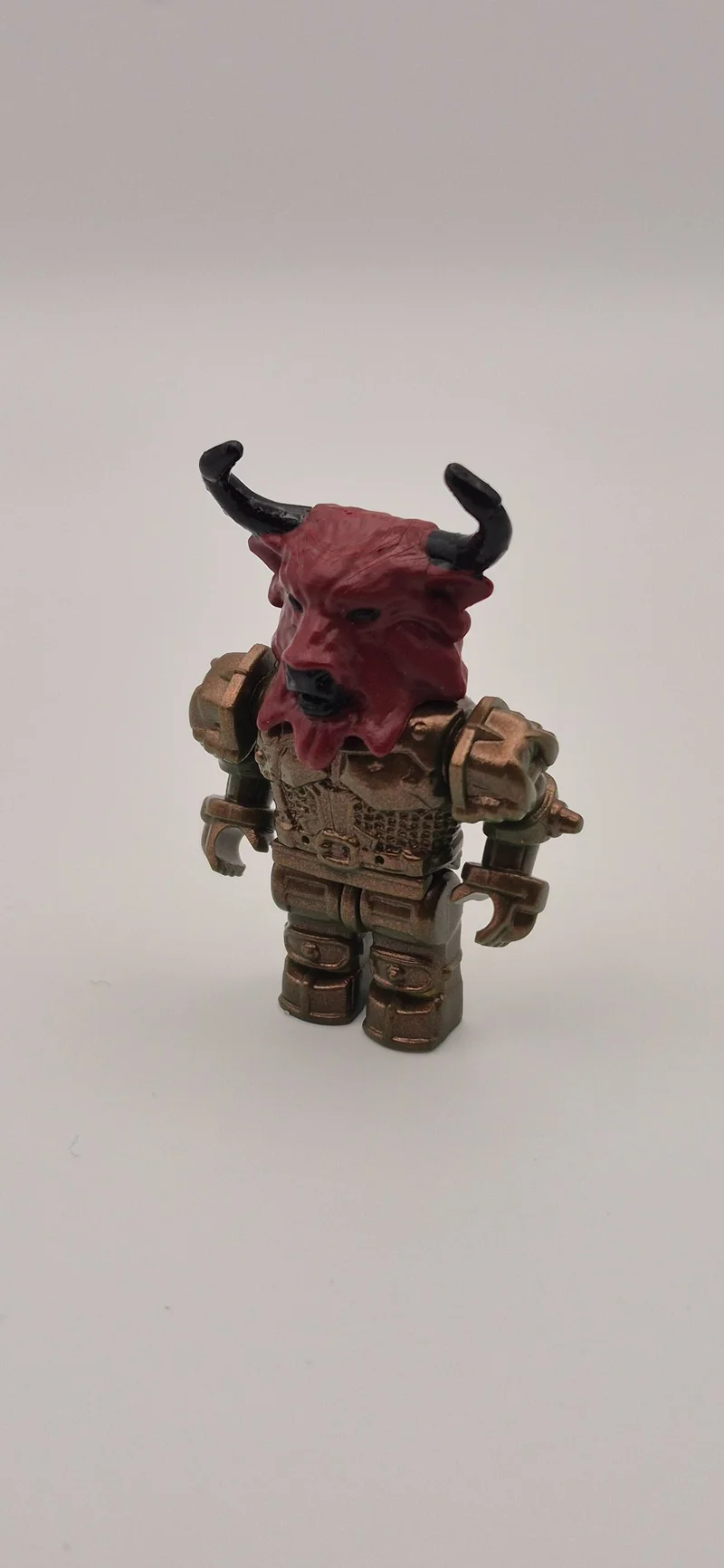 Figure, Dragons: Merkroven, Redhorn