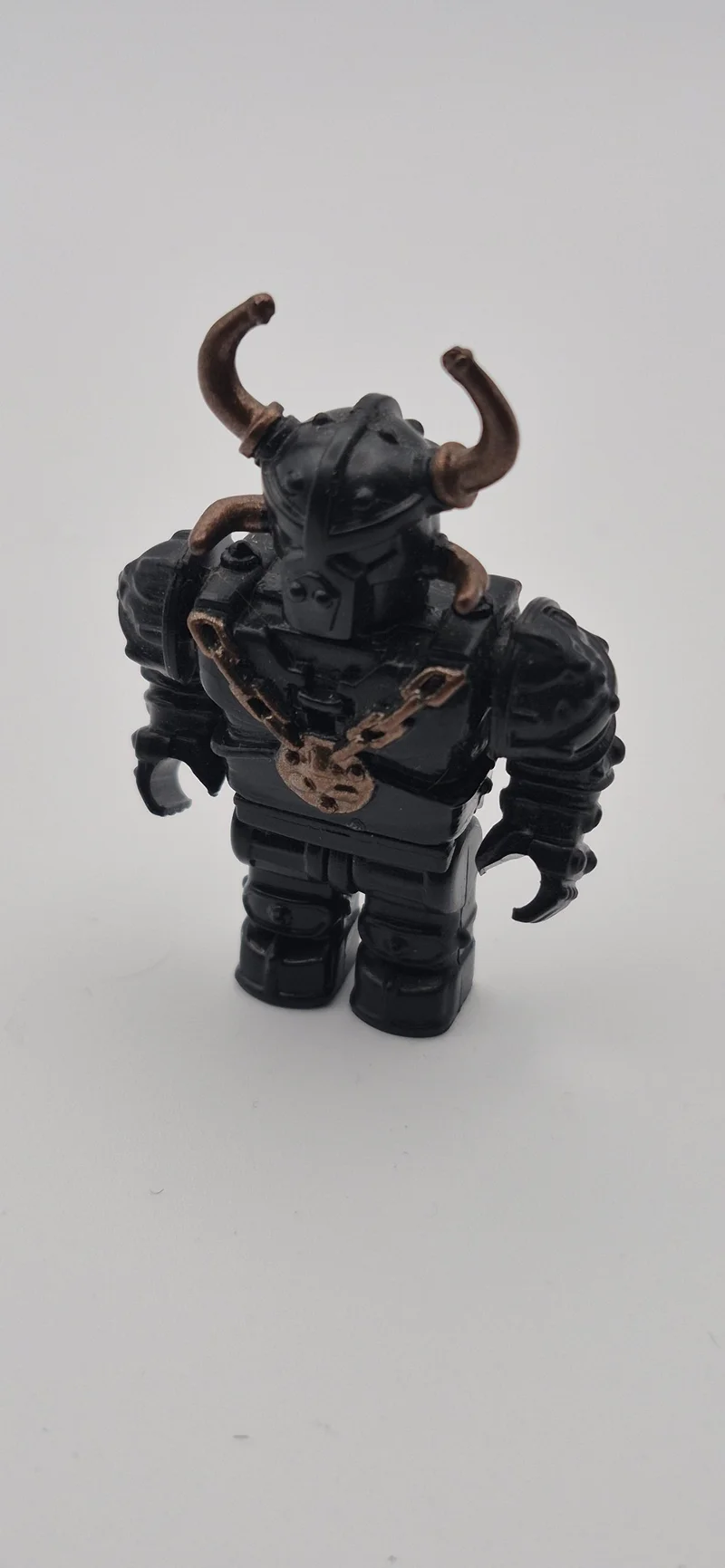 Figure, Dragons: Iron Raiders, Sinstampt