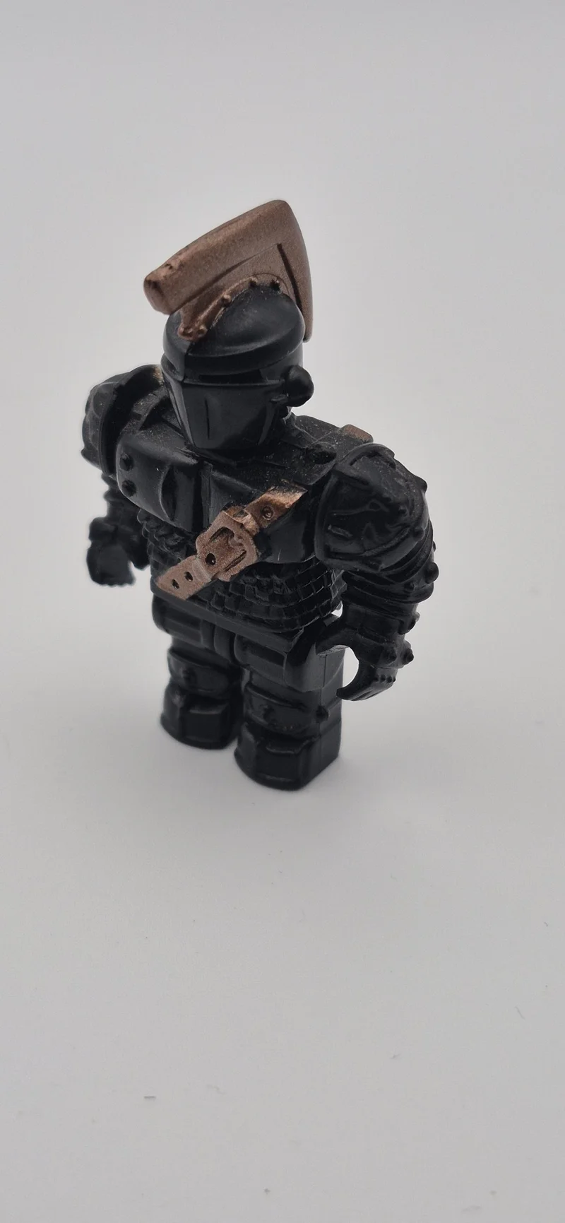Figure, Dragons: Iron Raiders, Lost Name 01