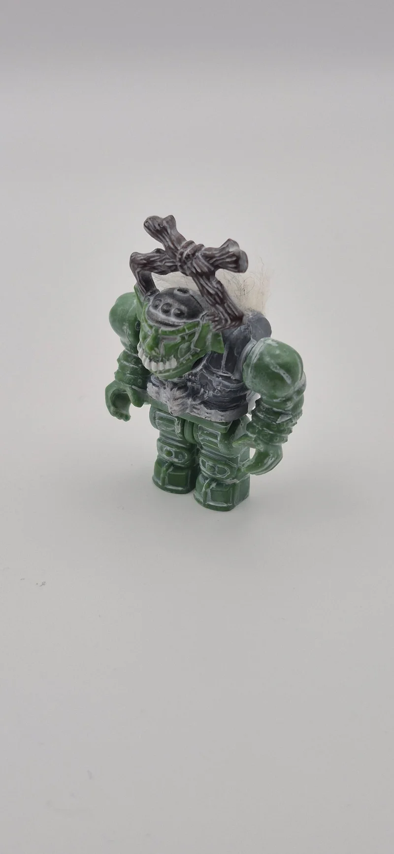 Figure, Dragons: Vorgan, Trabaltrag