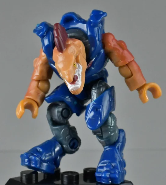 Figure, Halo: Jackal Minor in Multicolored