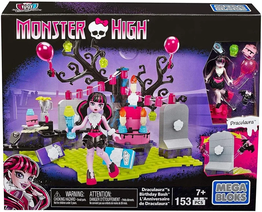 Original packaging for DPK36 Draculaura's Birthday Party