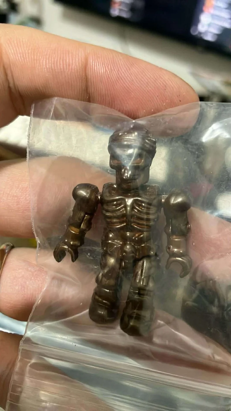 Figure, Pyrates: Golden Skeleton Prototype 02