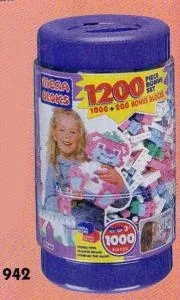 Original packaging for 942 1200 pieces pastel colors bucket