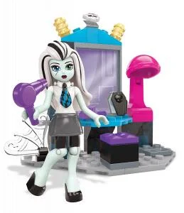 Original packaging for DPK35 School Teen Scream Salon Set