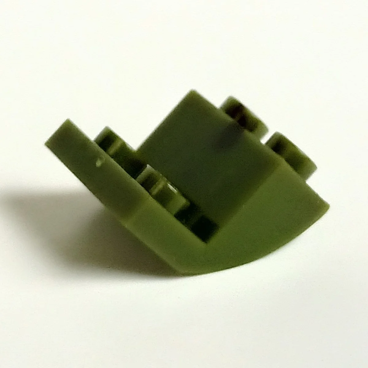 Slope brick 45 2 x 2 inverse, curved in Green, Medium (Camo)