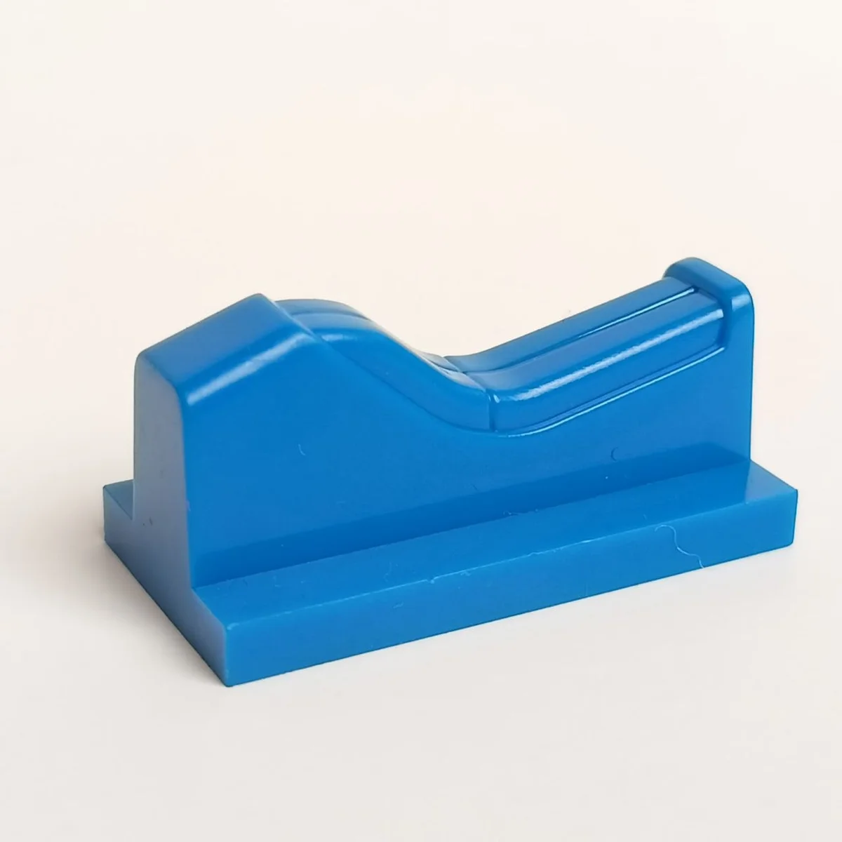 2 x 4, bike seat in Blue