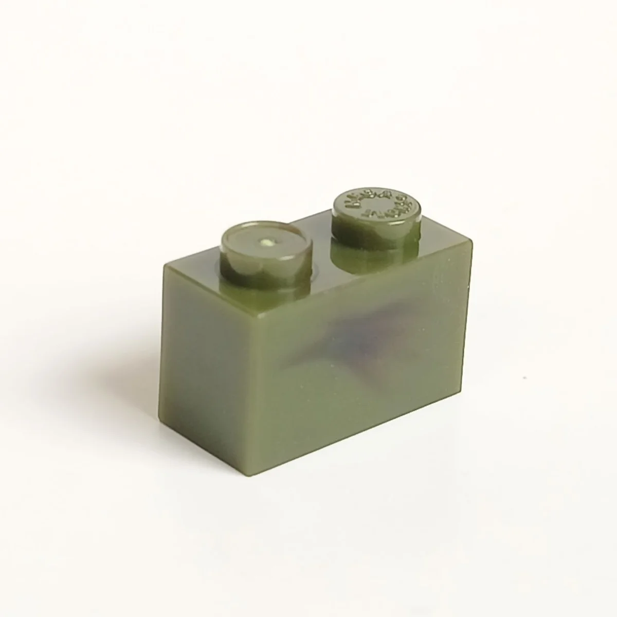 Brick 1 x 2 in Green, Medium (Camo)