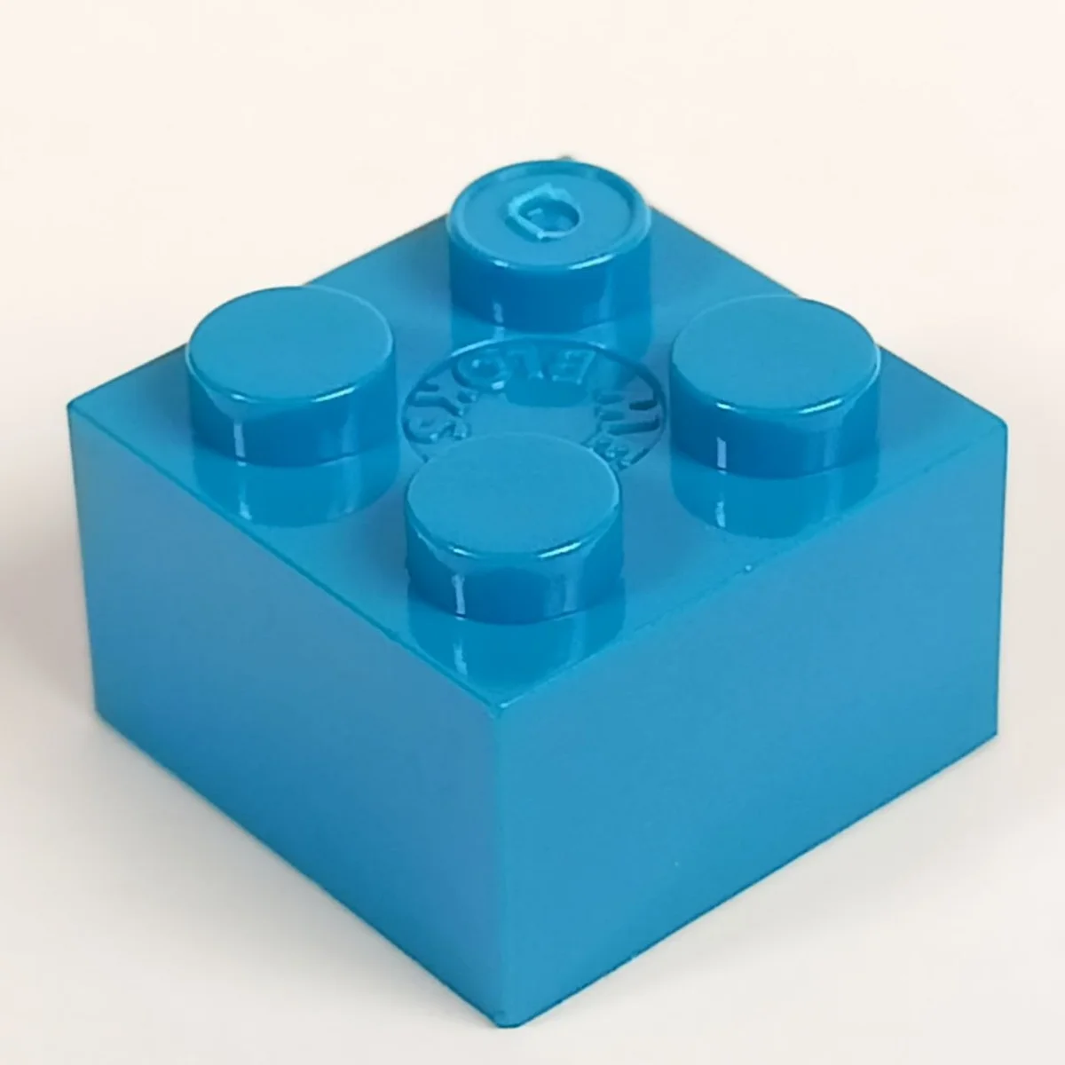 Brick 2 x 2
