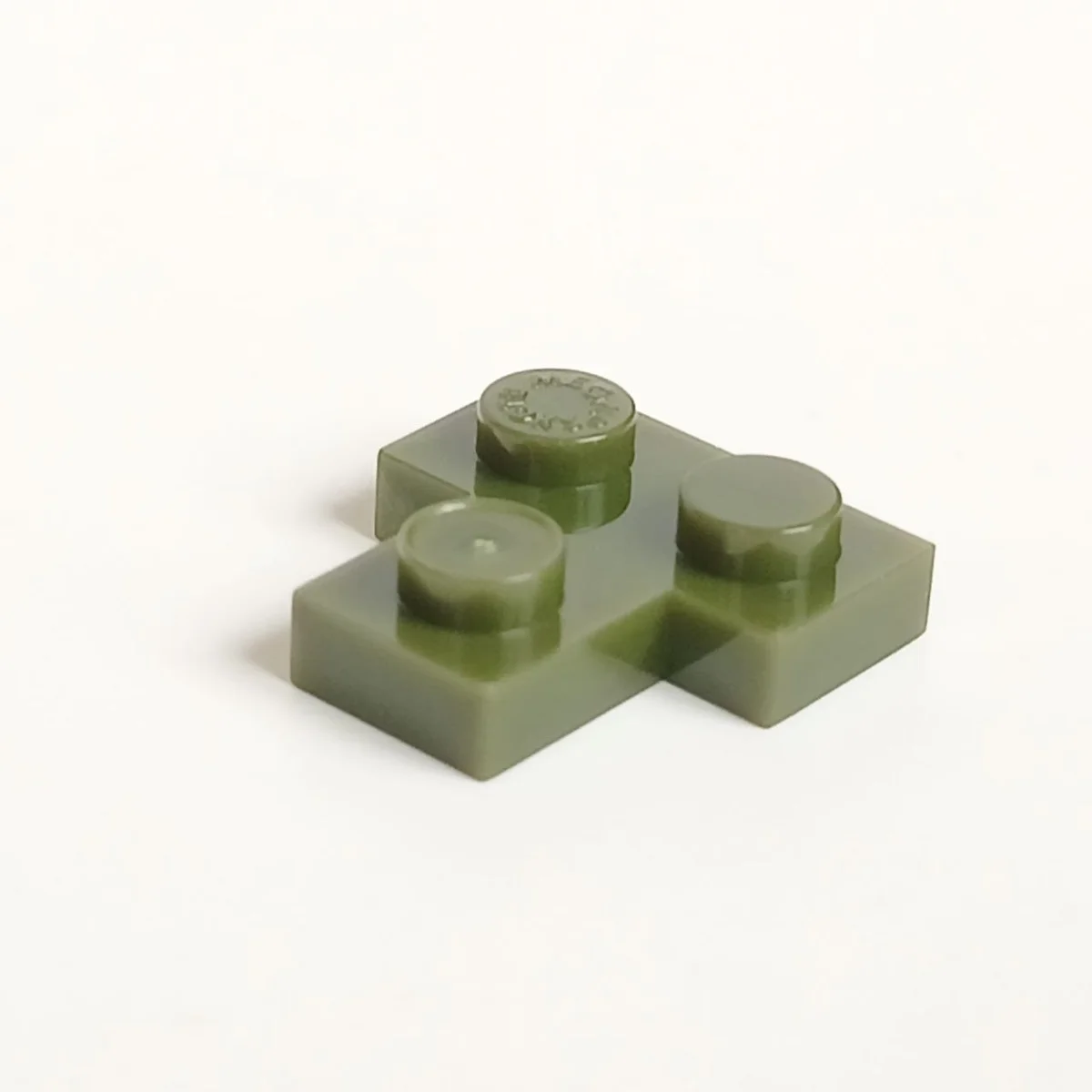 Plate 2 x 2 T-shape in Green, Medium (Camo)