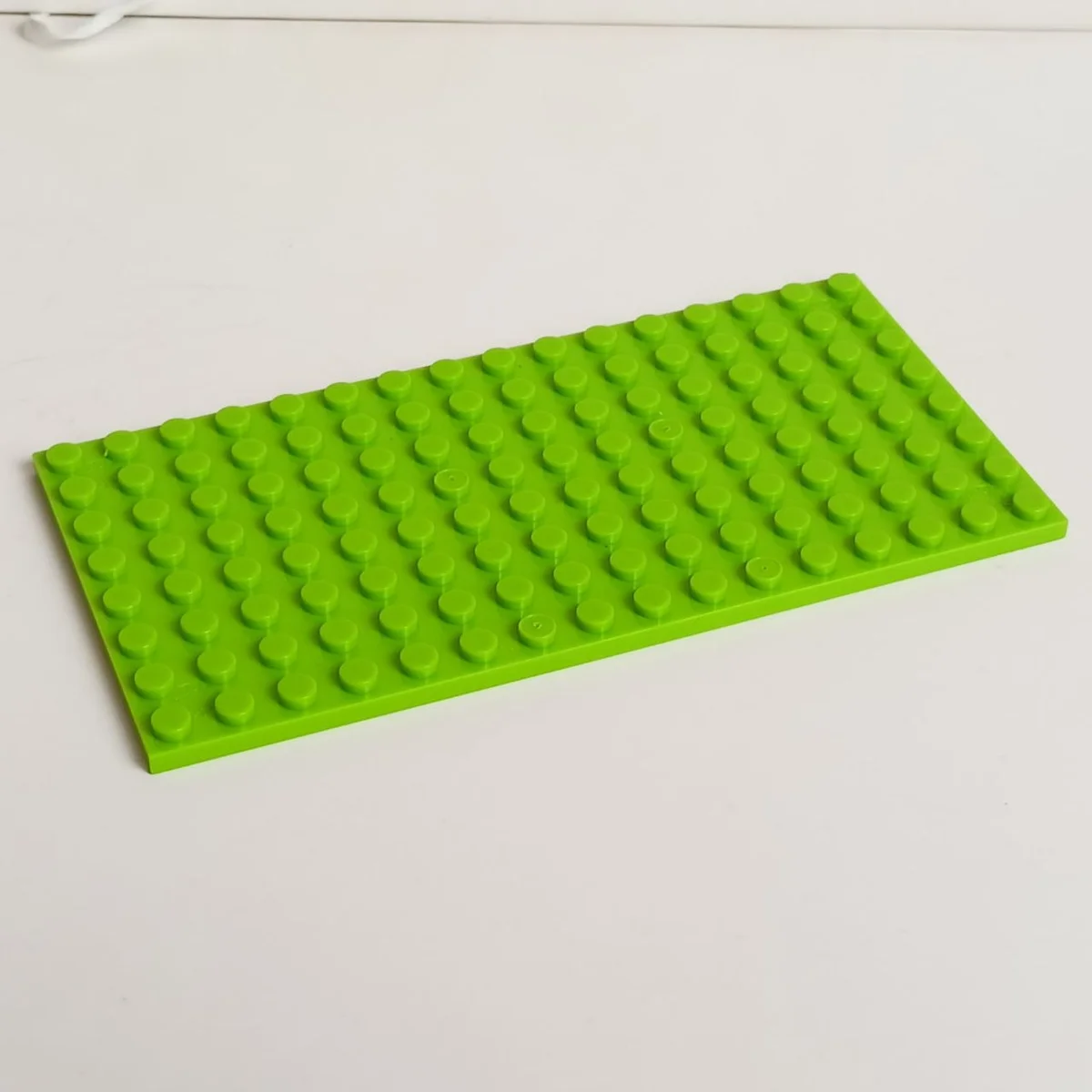 Plate 8 x 16 in Green, Spring