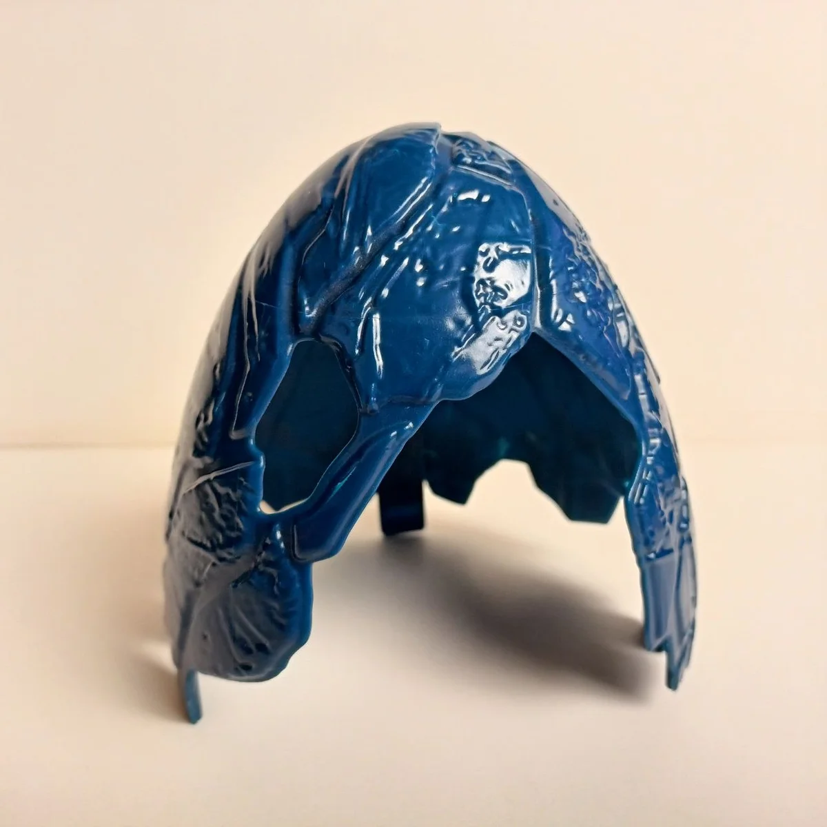 Dragons Universe egg container upper half