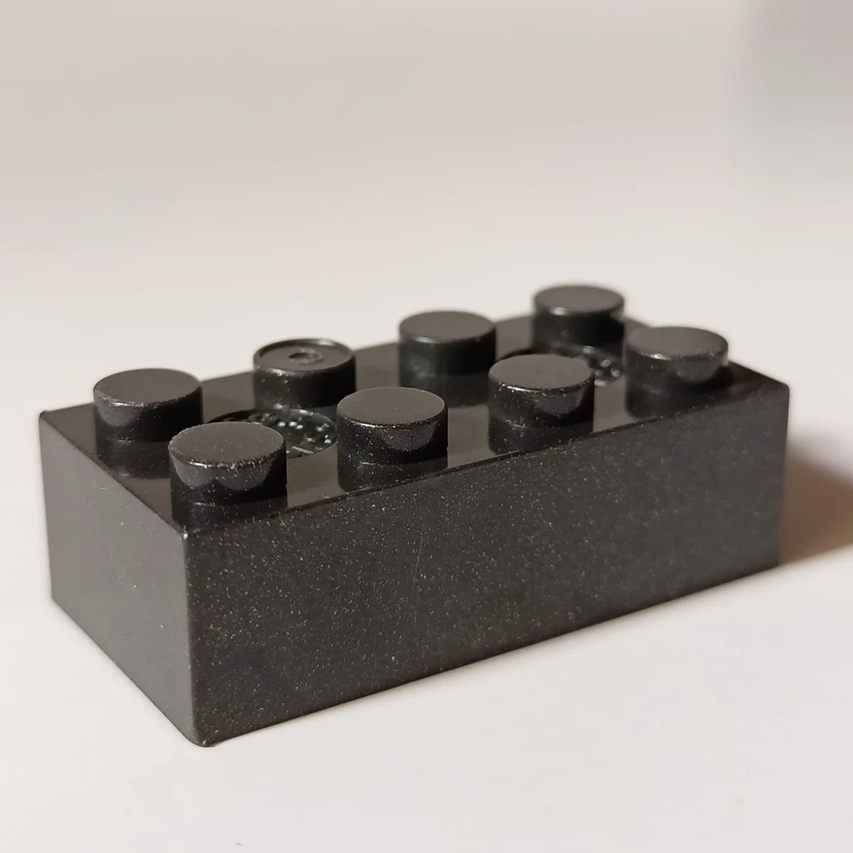 Brick 2 x 4 in Metal, Gunmetal (Metallic)