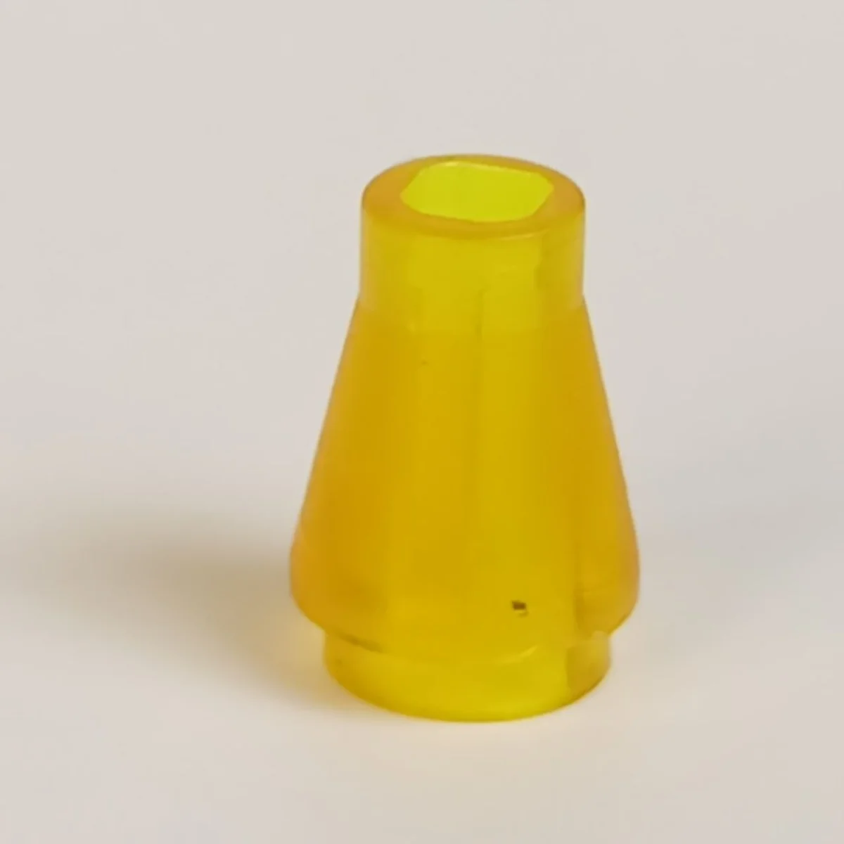 Cone 1 x 1 with open top