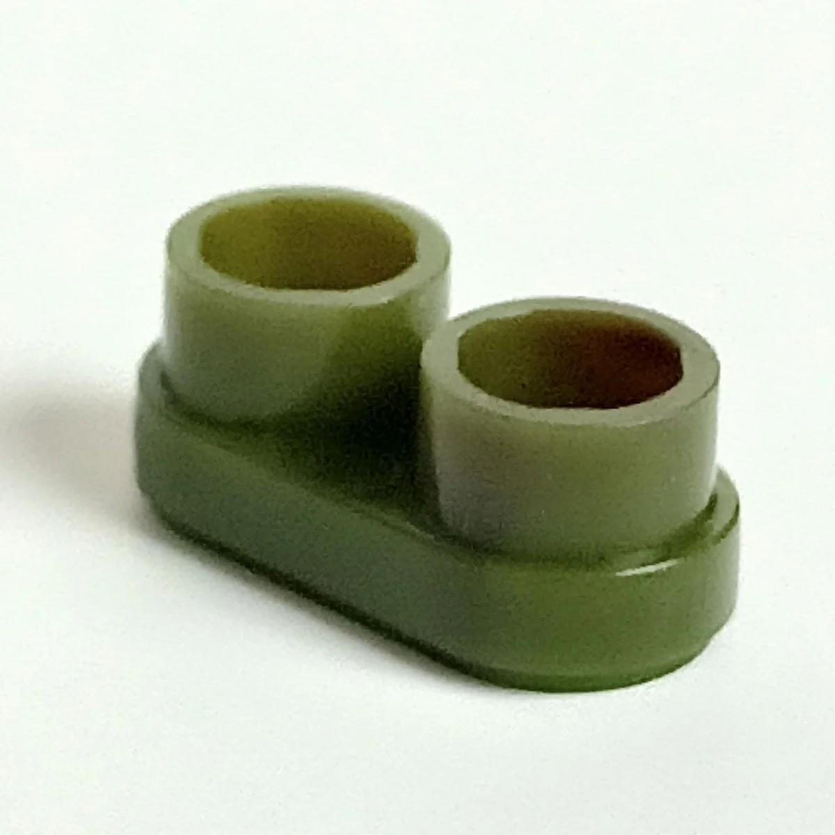 Plate 1 x 2 Connector: female:female, type 01 in Green, Medium (Camo)