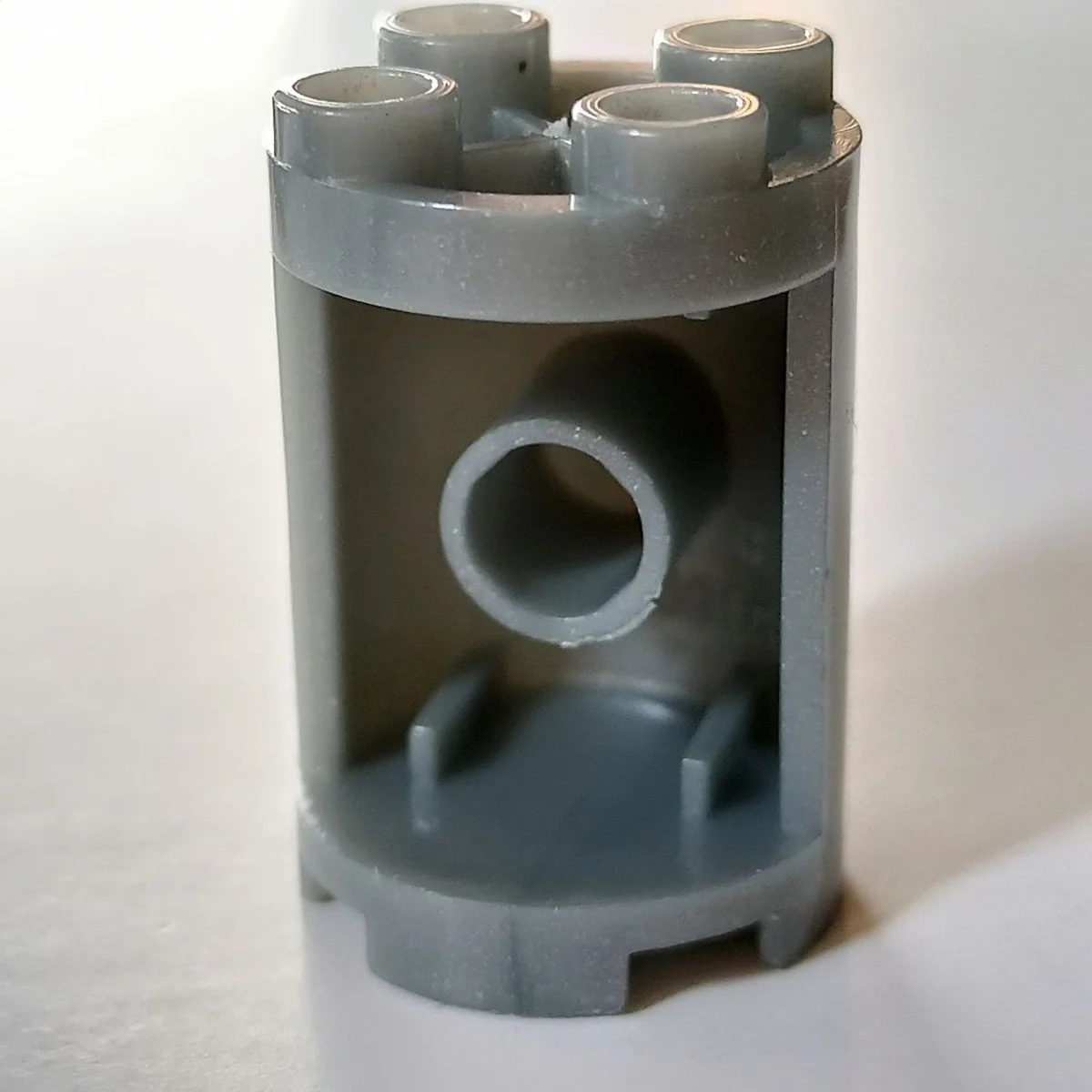 Brick Round 2 x 2.33 x 2 round with cutout in Gray, Light