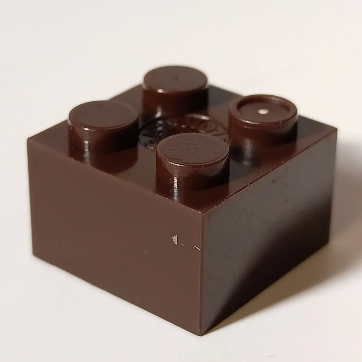 Brick 2 x 2 in Brown, Dark