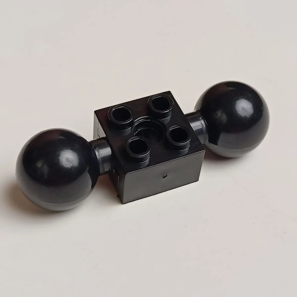Brick 2 x 2 with ball joints, large in Black
