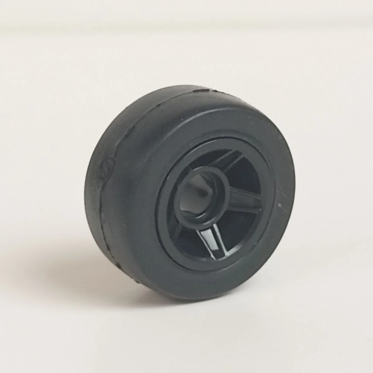 Wheel, Assembled, black rim and tire in Black