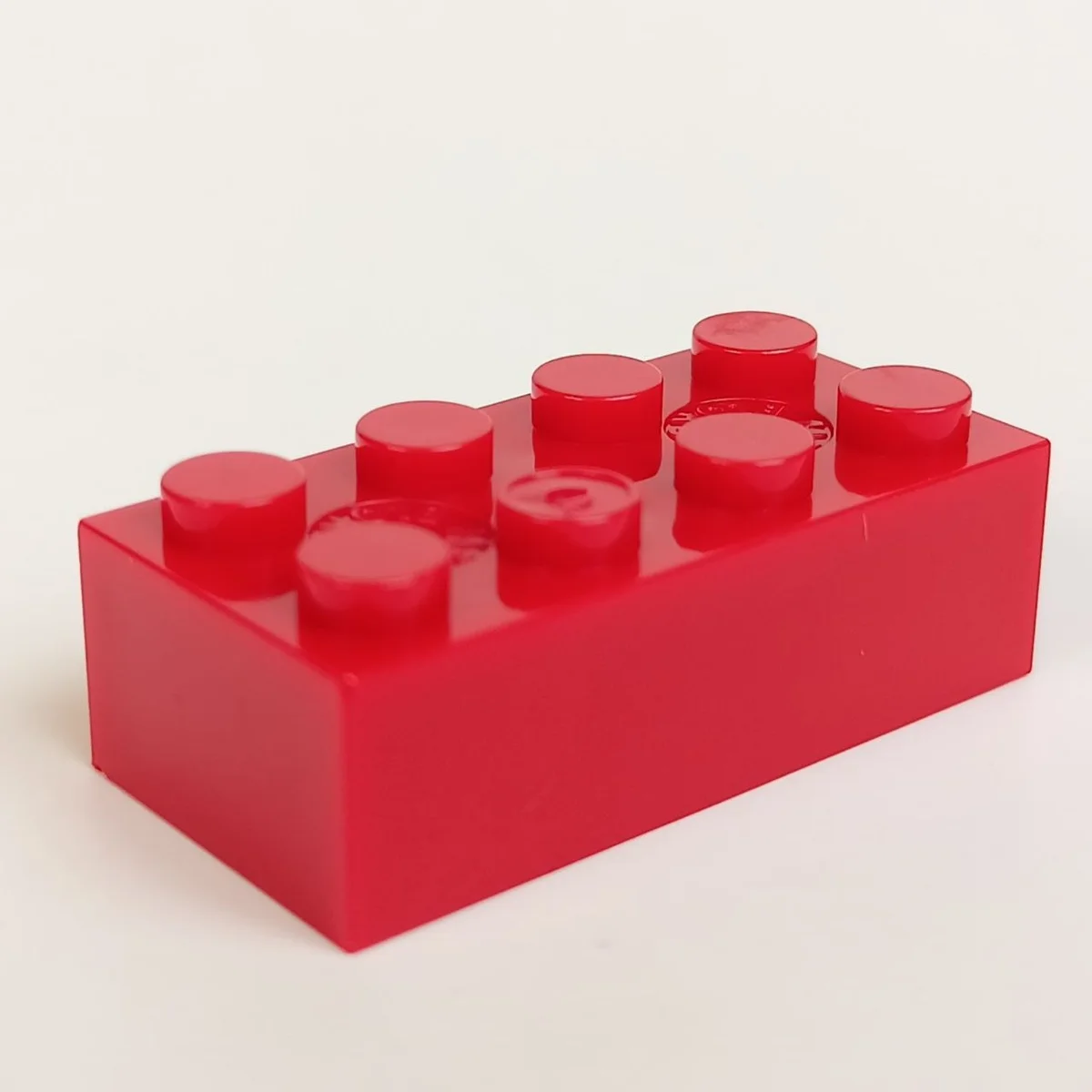 Brick 2 x 4 in Red, Flame
