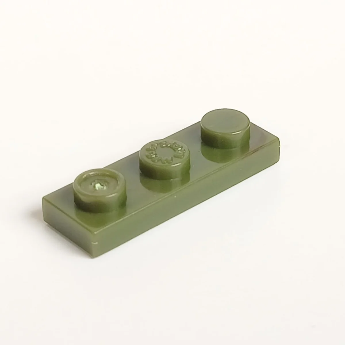 Plate 1 x 3 in Green, Medium (Camo)