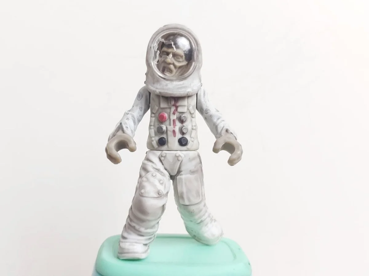Figure, CoD: zombie, black hair, breached space suit