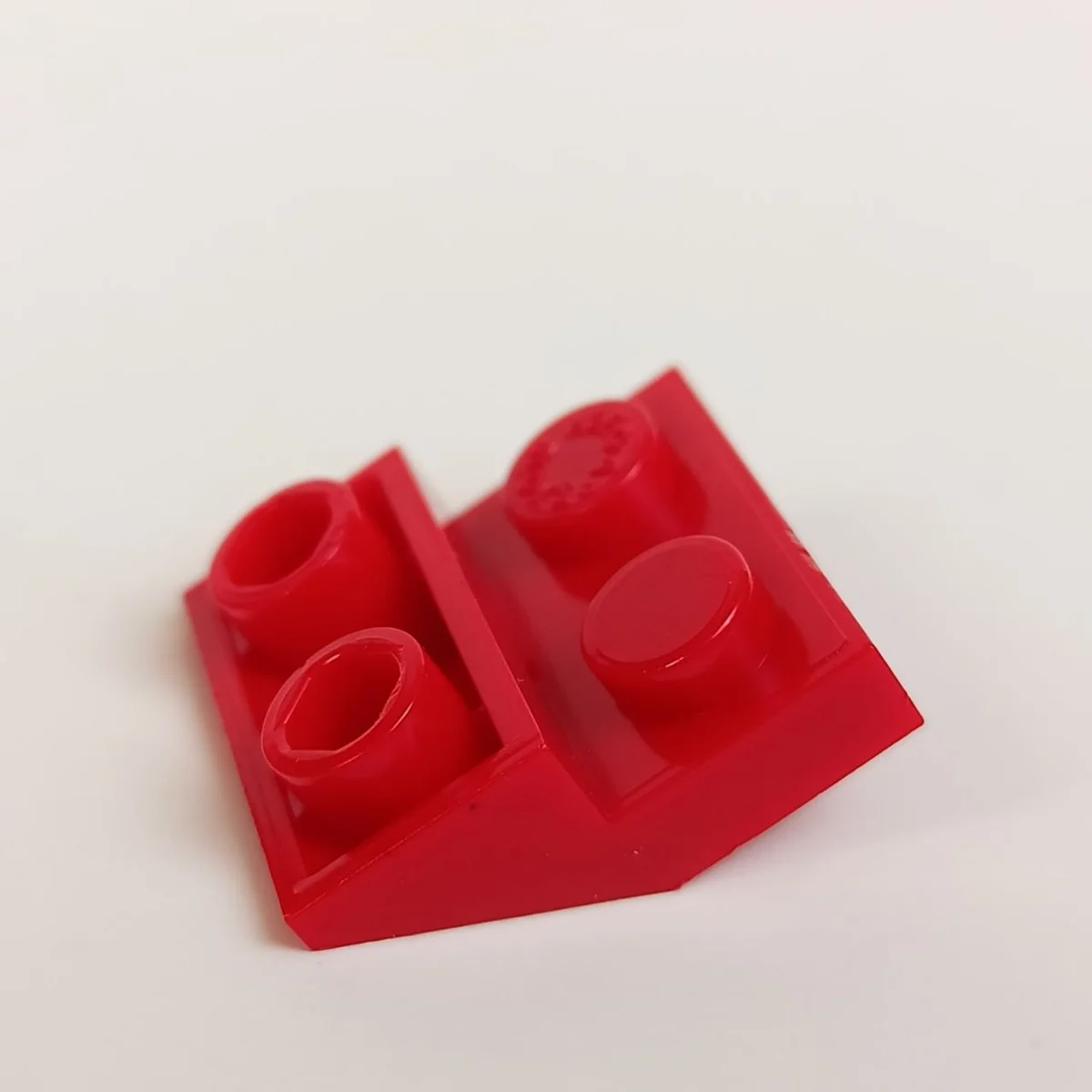 Slope Inverted 25 2 x 2 in Red, Flame