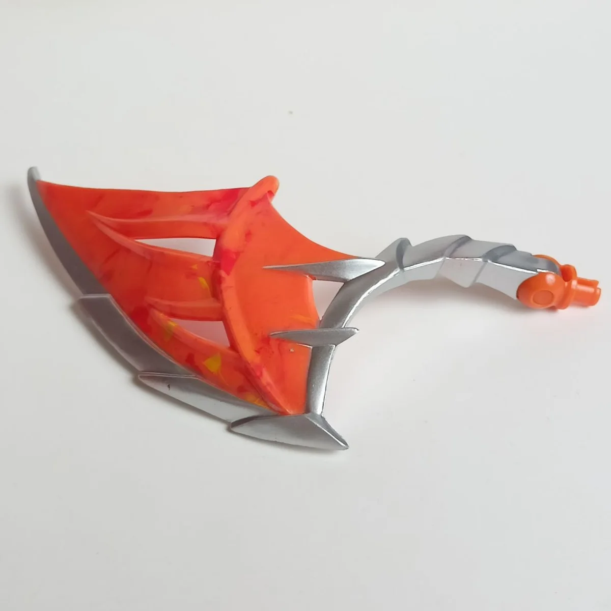 Right dragon wing with hinge joint and metalic silver arm pattern
