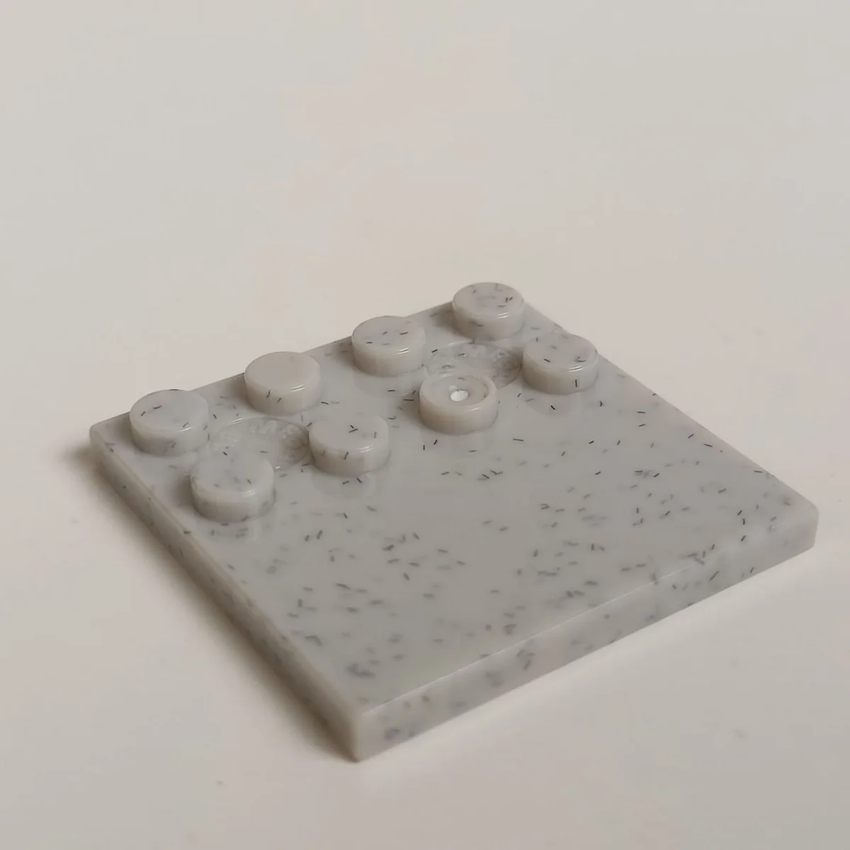 Plate 4 x 4 with studs on half