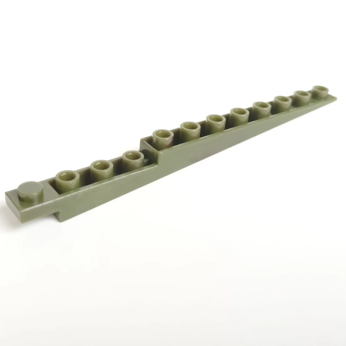 Slope brick 8 1 x 12 inverse in Green, Medium (Camo)