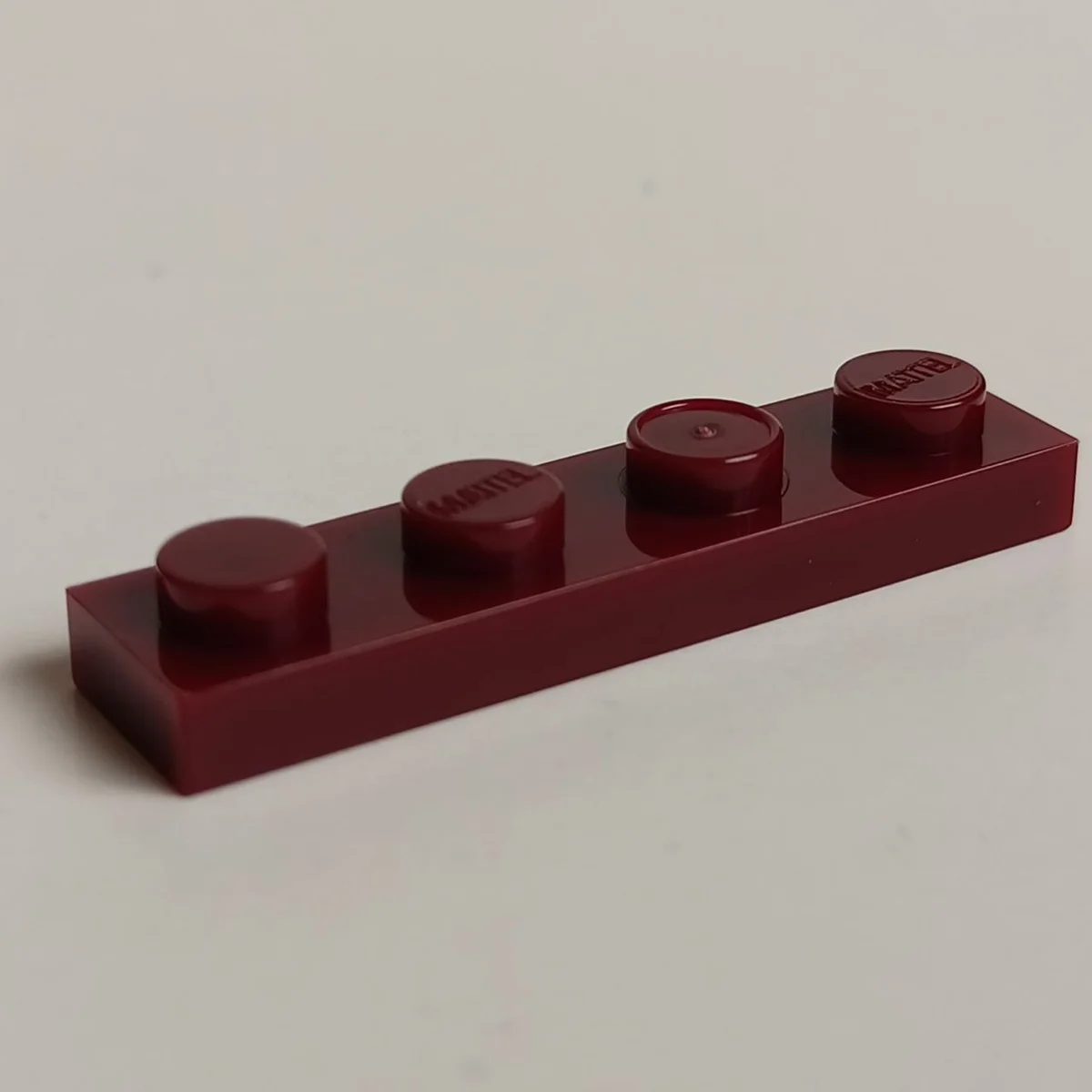 Plate 1 x 4 in Red, Falu