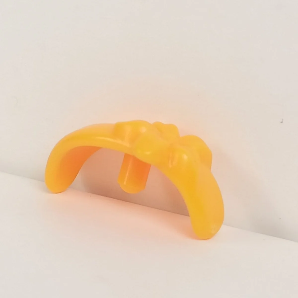 Wide headband with a flower and bar peg in Orange, Florida