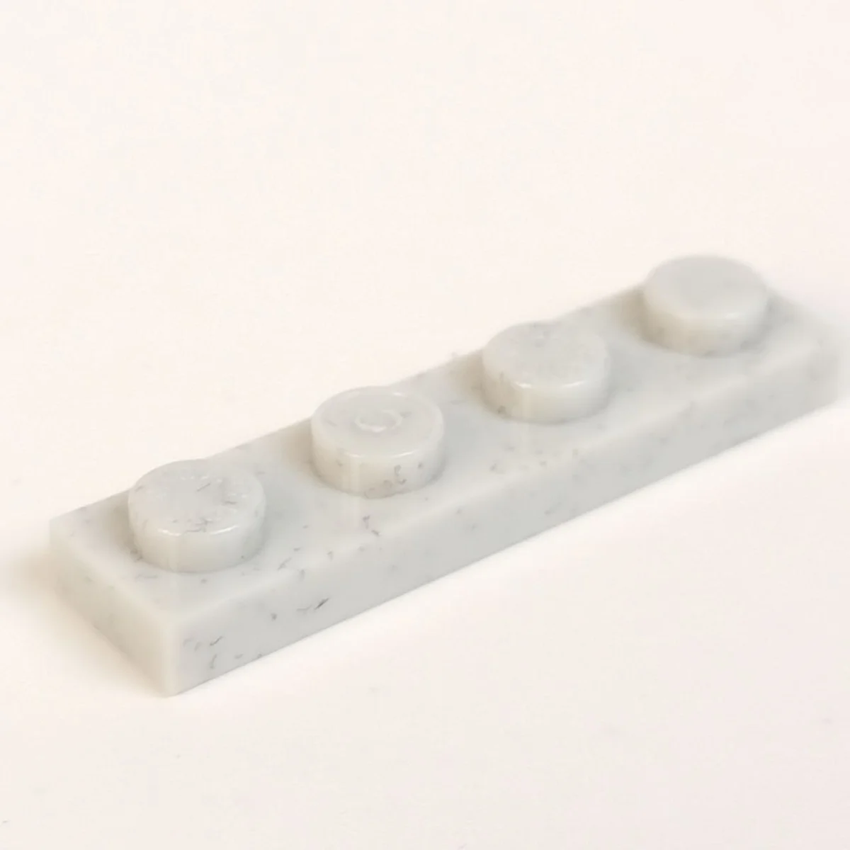 Plate 1 x 4 in White, Off (Bicolor)