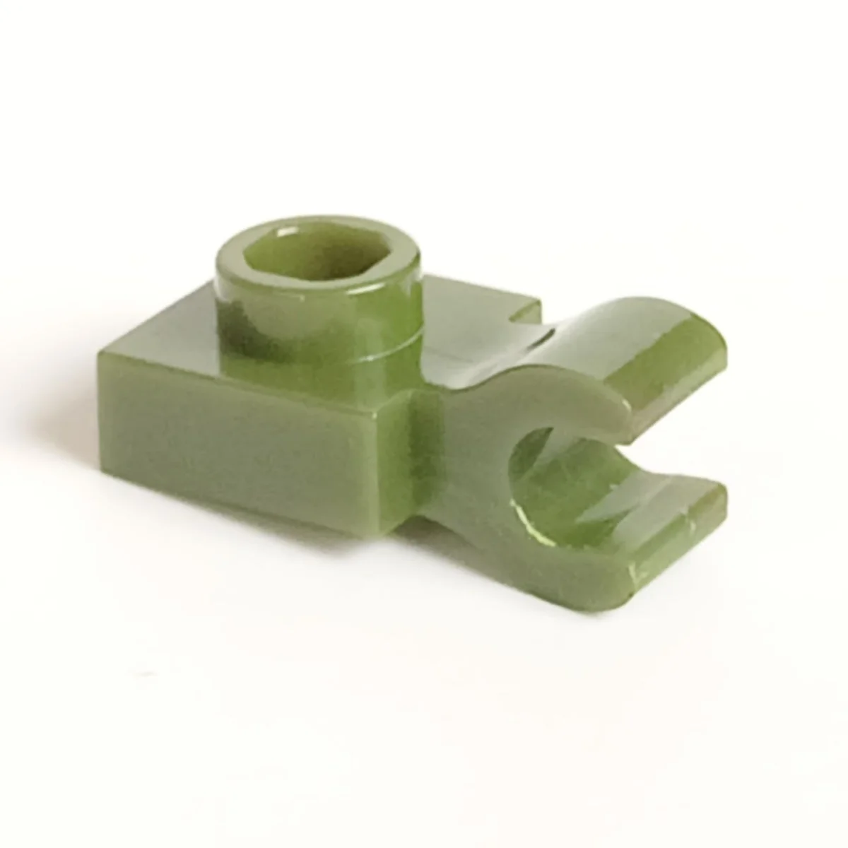 Plate Modified 1 x 1 with Horizonal Clip in Green, Medium (Camo)