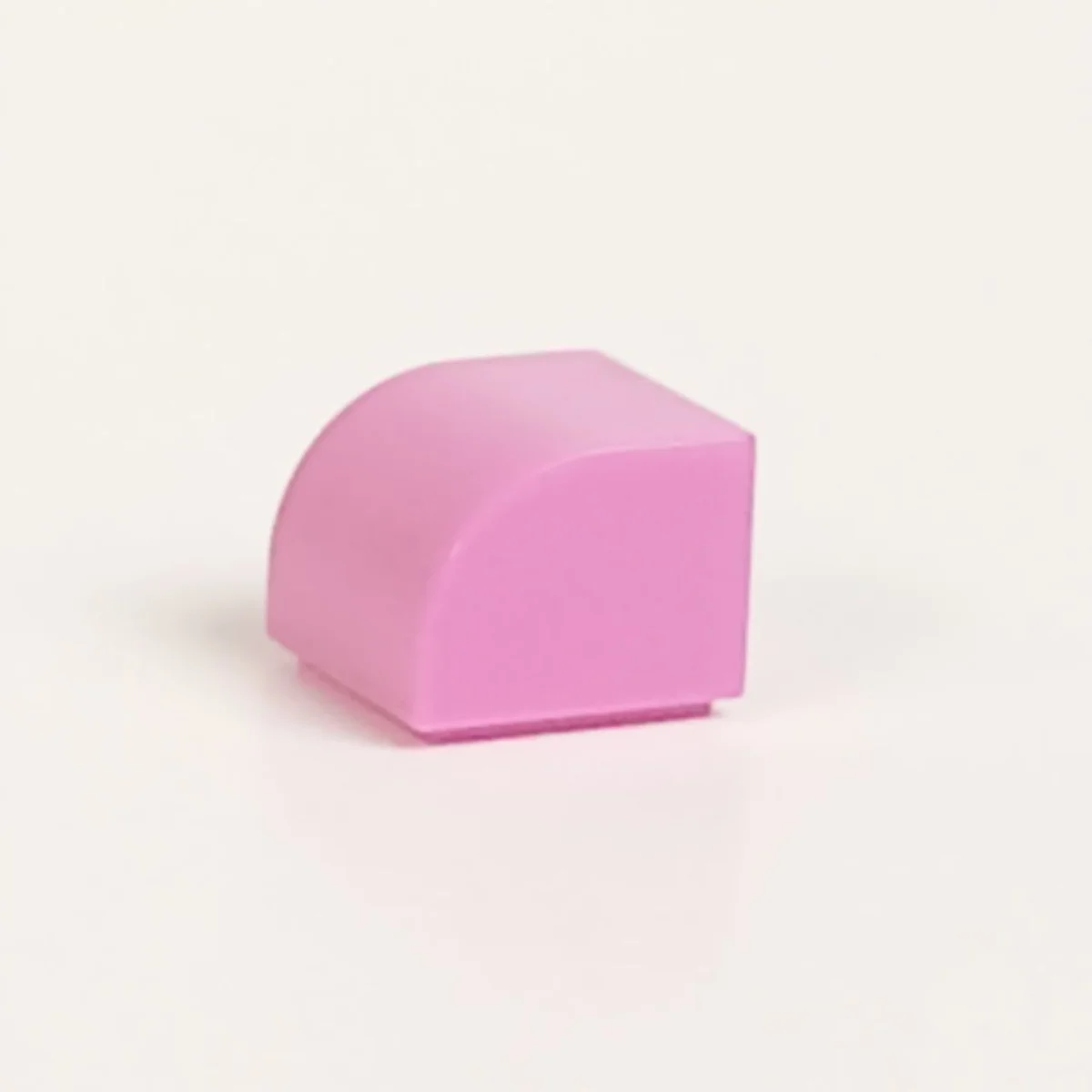 Brick 1 x 1 two-thirds-height with half-curved top