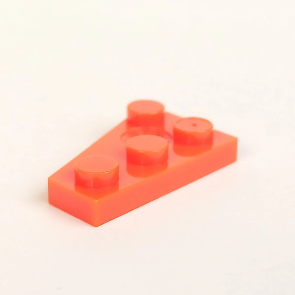 Wedge Plate 2 x 3 - Right in Orange, Bright