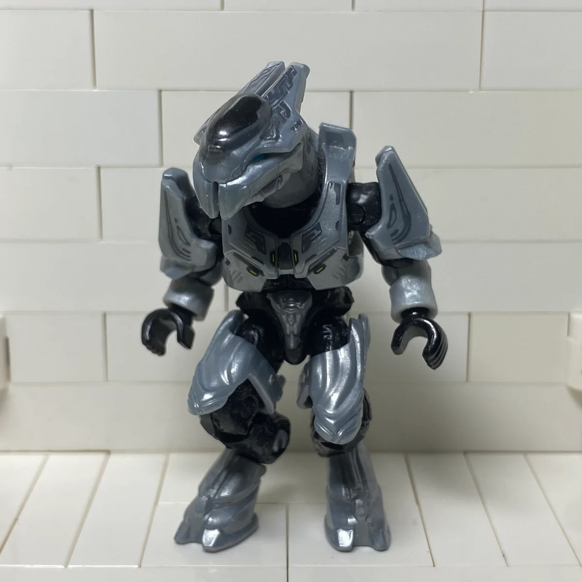 Series 12 - Elite Ultra (Reach, Silver)