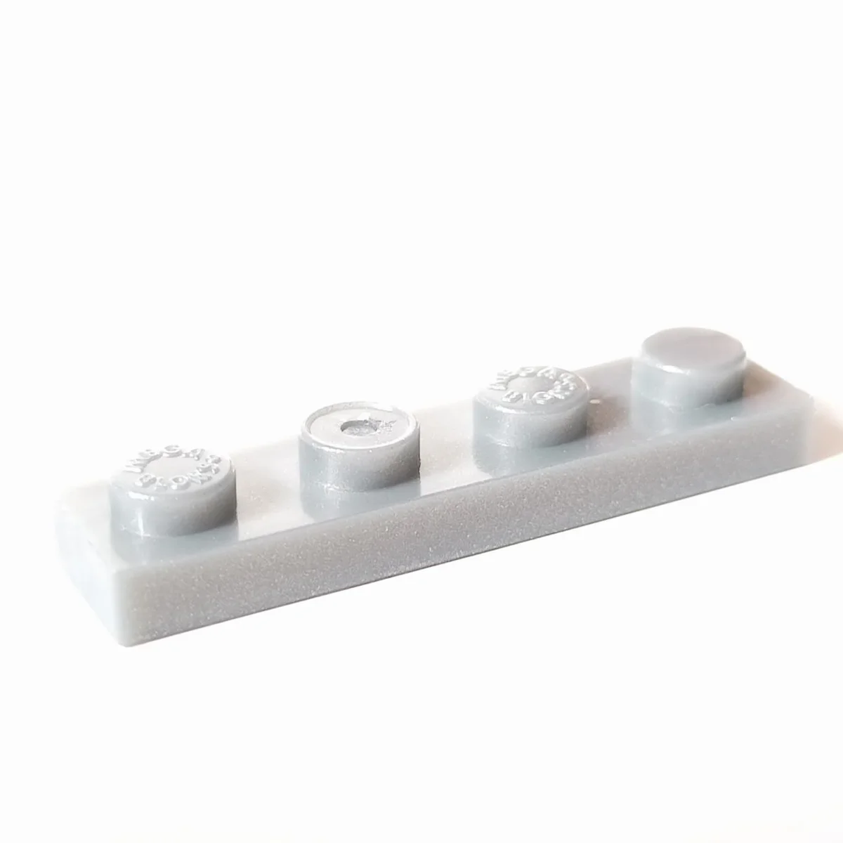 Plate 1 x 4 in Gray, Light