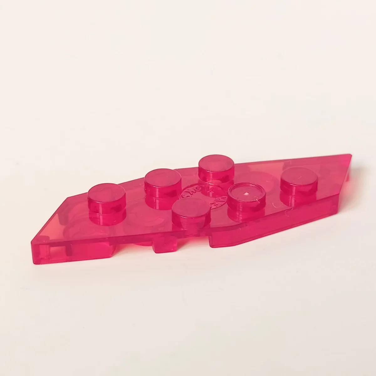 Wedge Plate 2 x 6 Irregular in Red (Translucent)