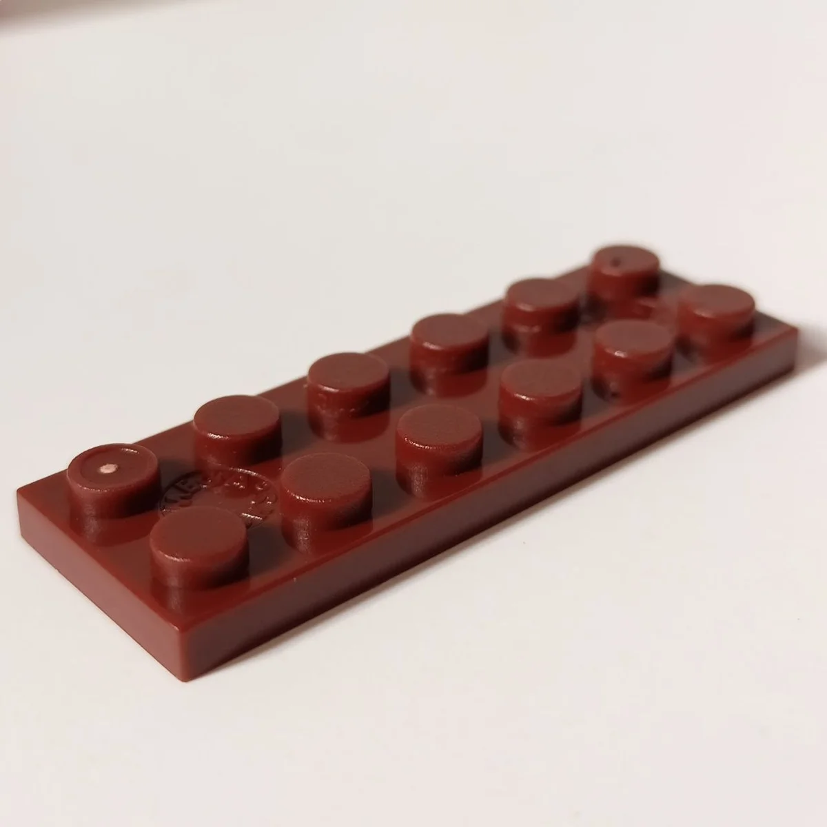 Plate 2 x 6 in Brown, Reddish